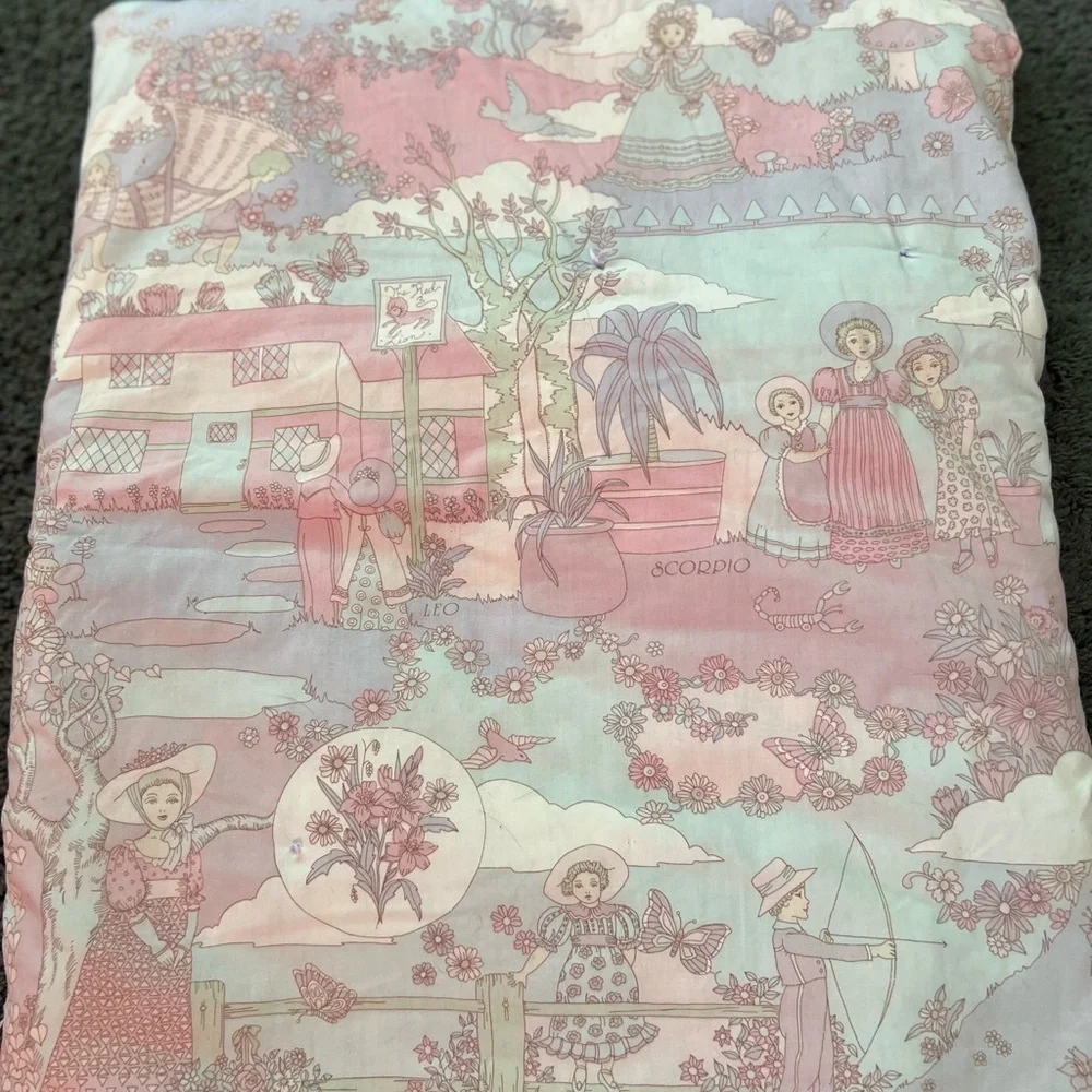 Kaiwai Pink Purple Children Victorian Astrology Lap Quilt Pastel 53” x 40”